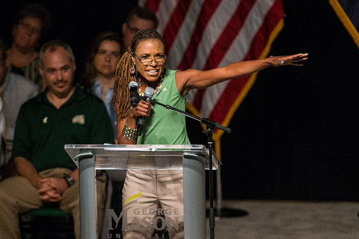 Wendi Manuel-Scott speaks at a Mason Convocation event